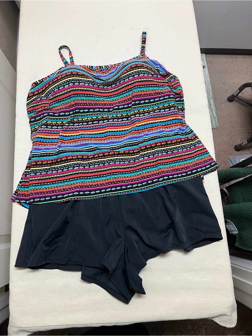 Trimshaper size 20W Swim Romper with pockets - Picture 3 of 12
